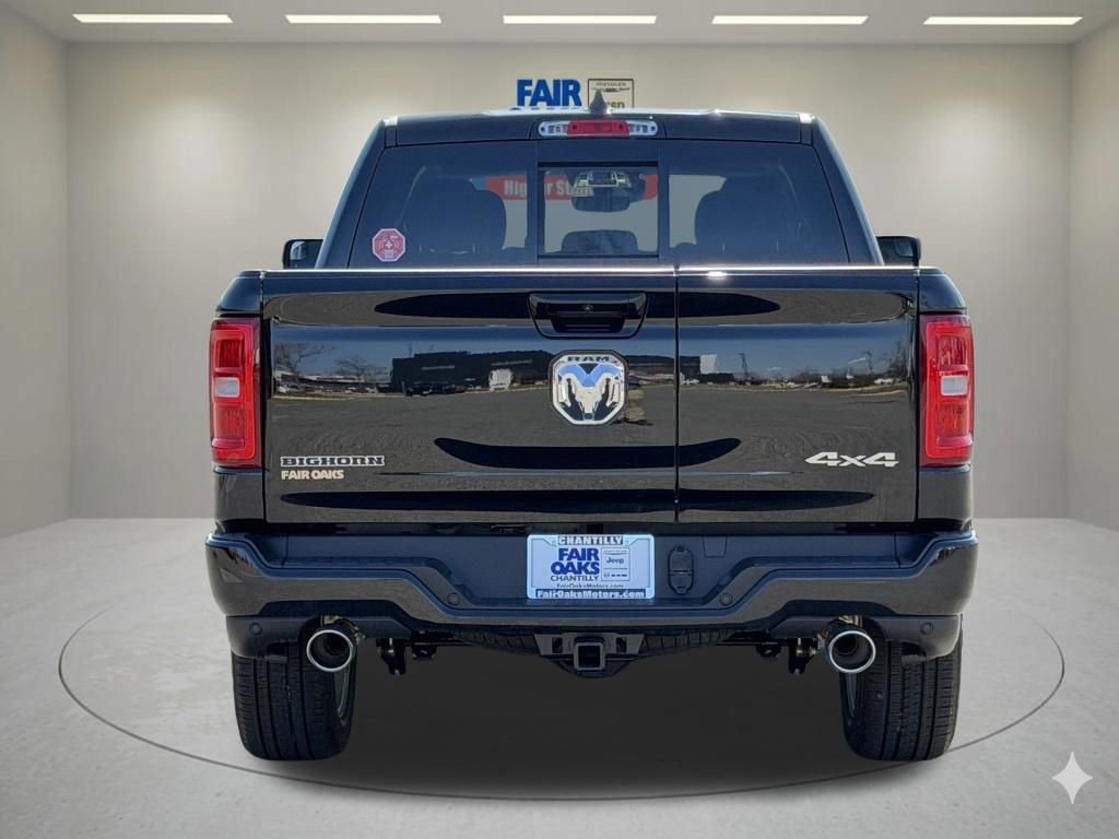 New 2026 RAM 1500 4x4 Crew Cab image 7