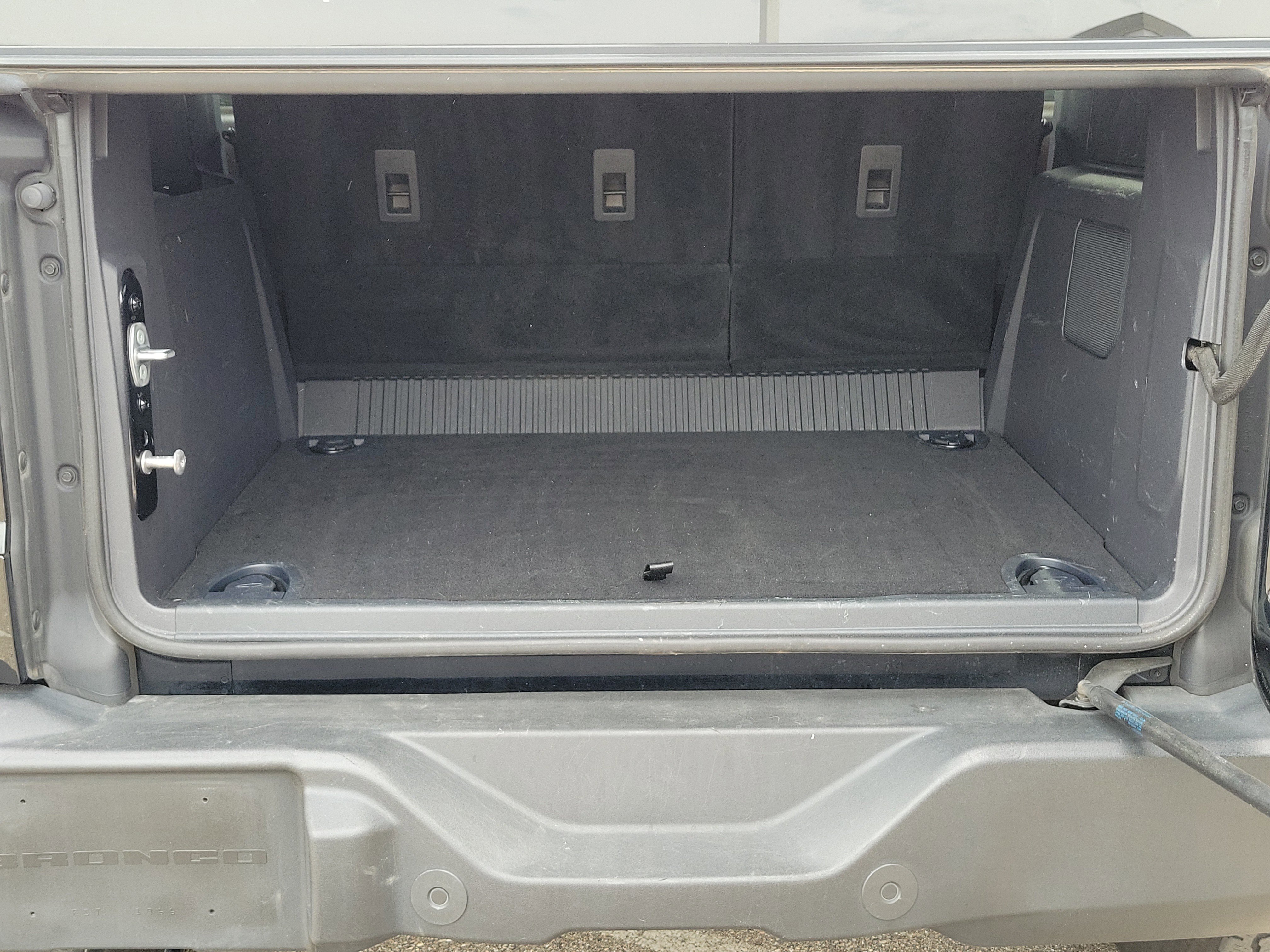 Used 2023 Ford Bronco Outer Banks AWD/4WD image 8