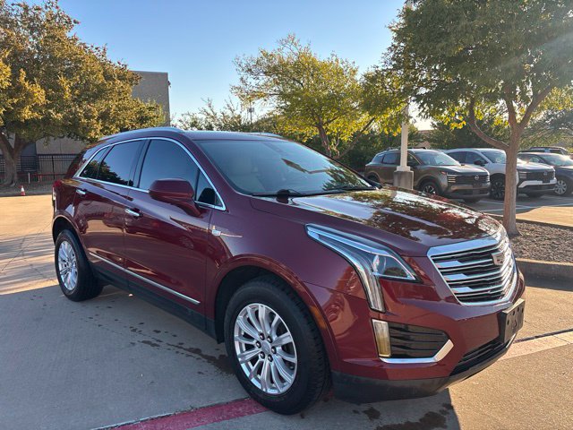 Used 2018 Cadillac XT5 FWD image 3