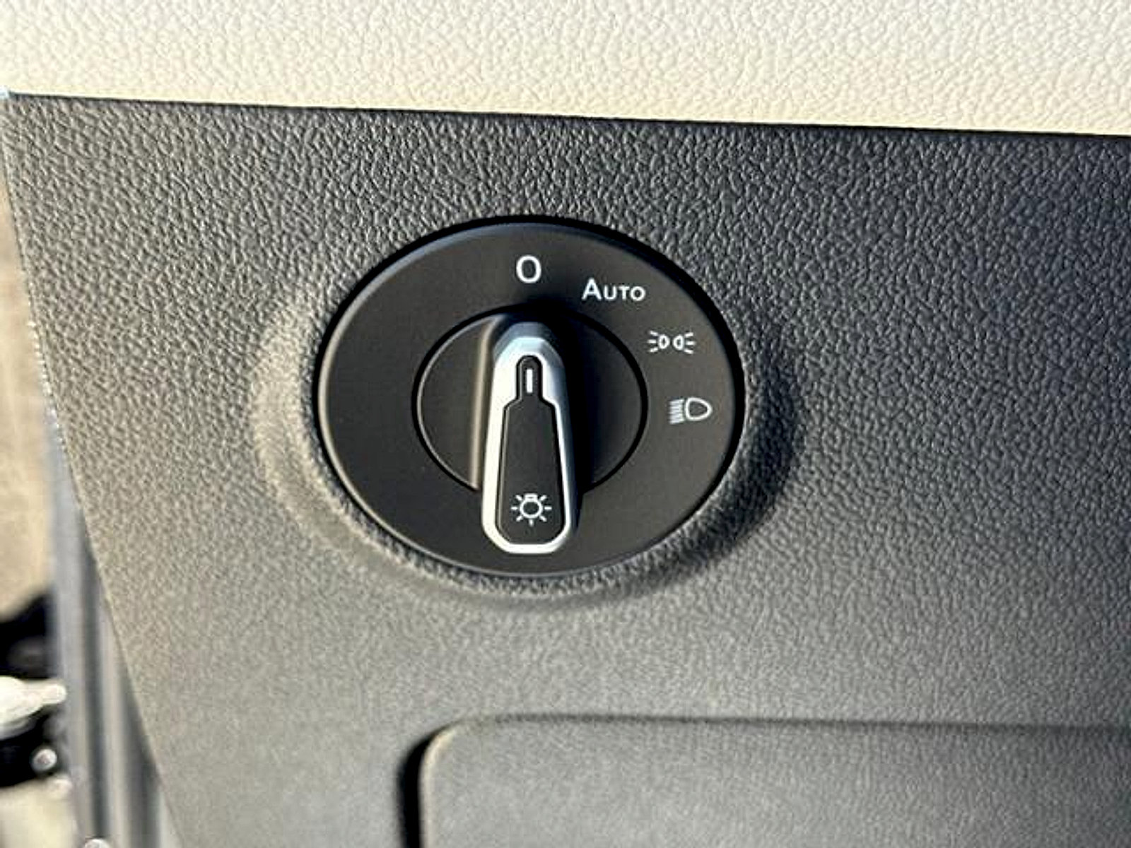 New 2026 Volkswagen Taos S FWD image 25