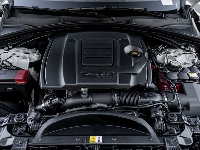 New 2026 Jaguar F-PACE R-Dynamic S AWD/4WD image 31