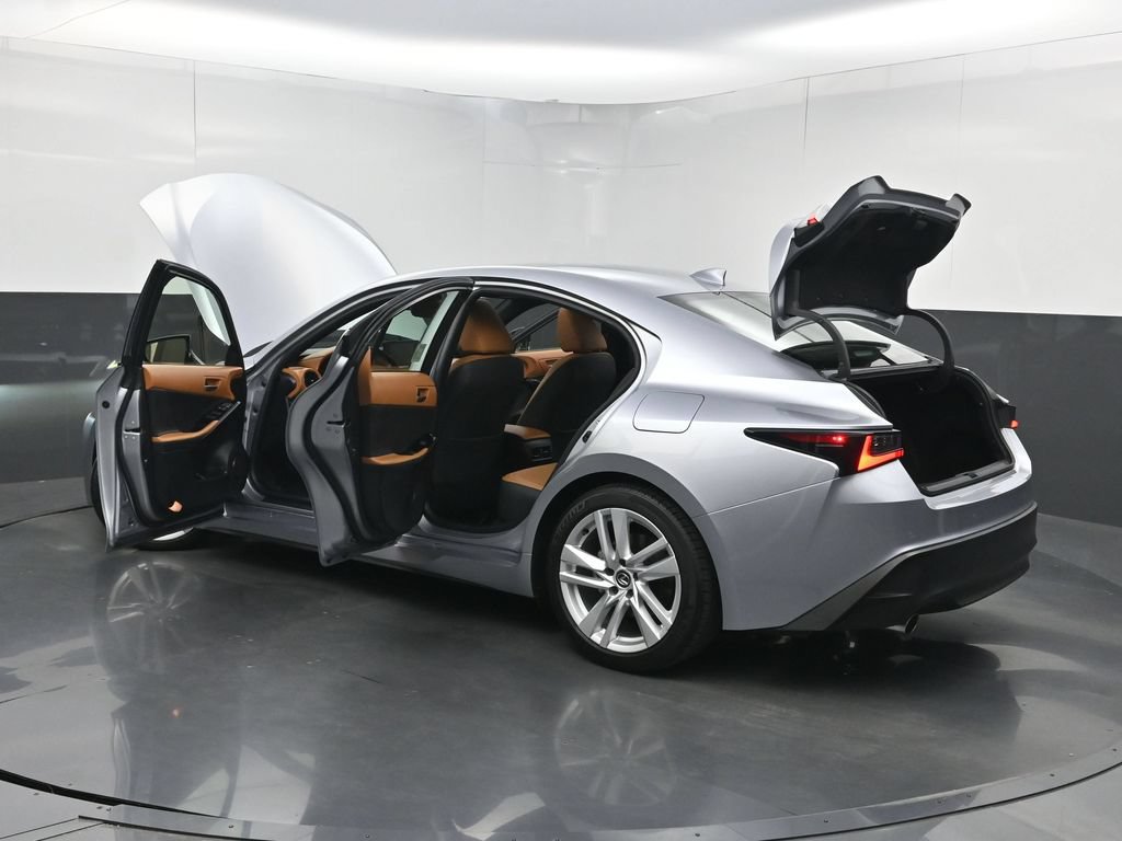 Used 2024 Lexus IS 300 w/ Comfort Package RWD image 36