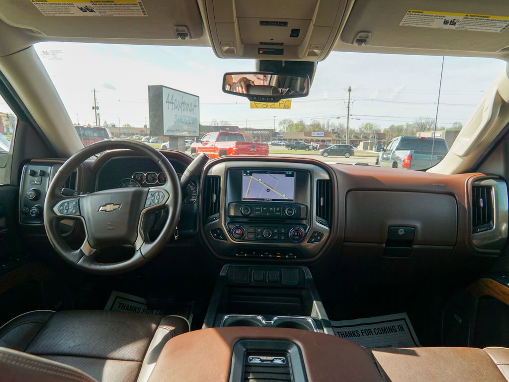 Used 2018 Chevrolet Silverado 1500 High Country image 13