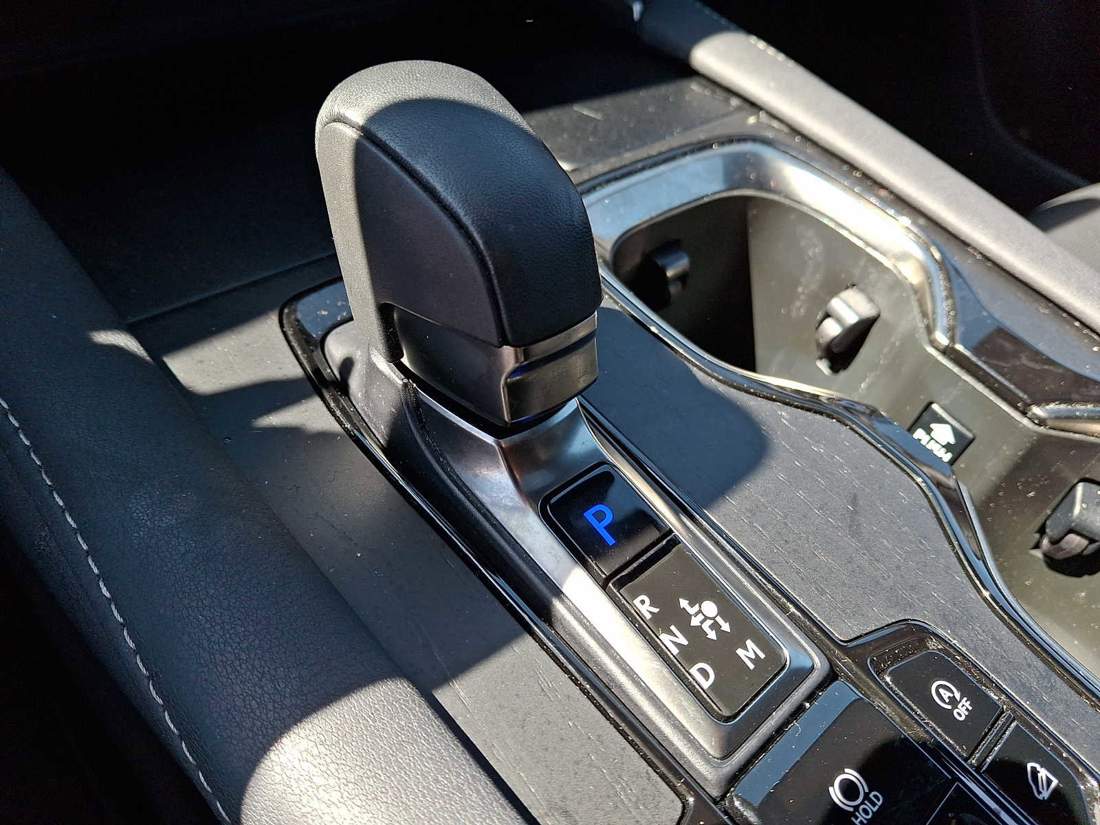 Used 2023 Lexus RX 350 Premium w/ Accessory Package AWD/4WD image 13