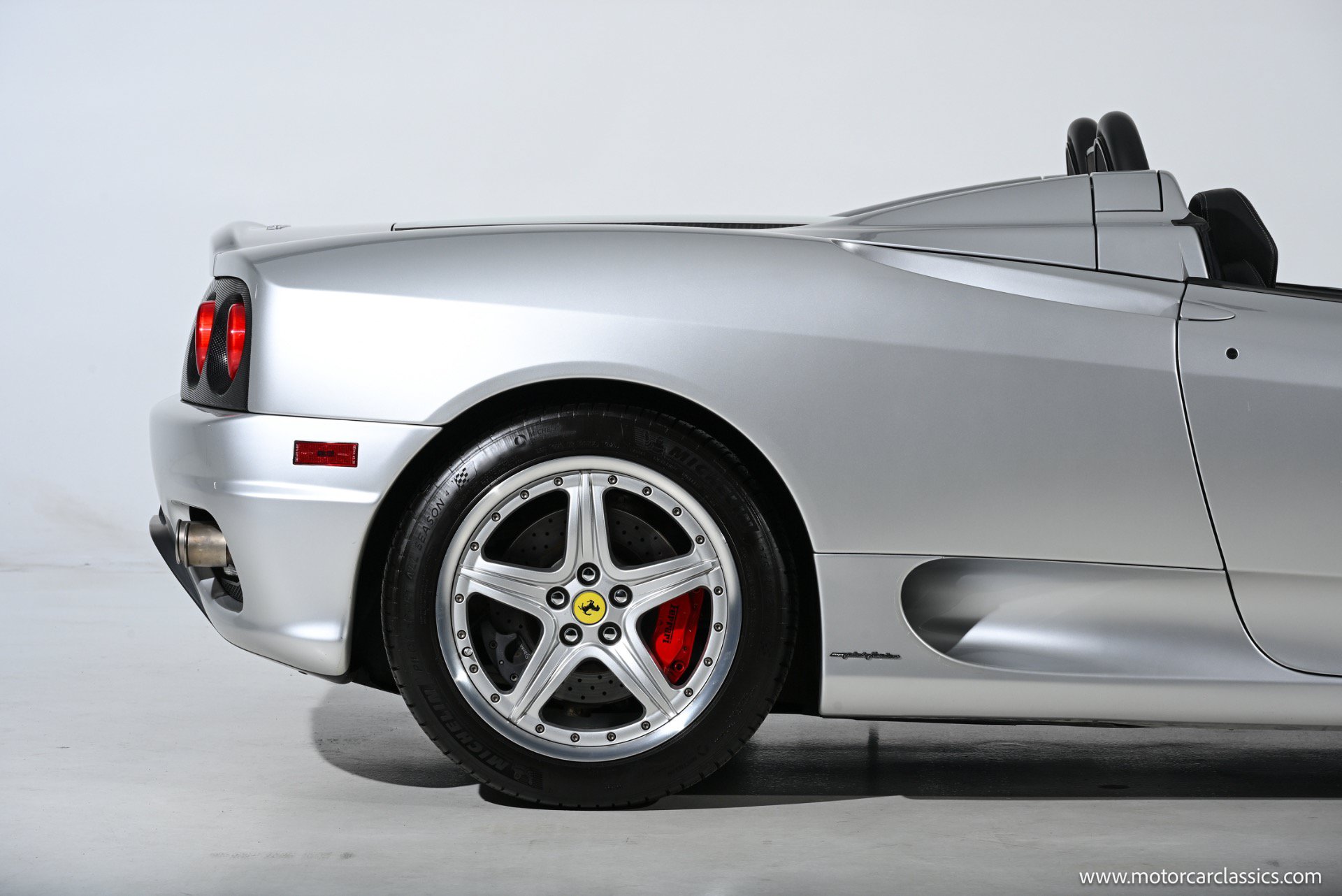 Used 2004 Ferrari 360 Spider RWD image 15