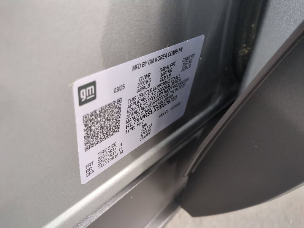 Used 2025 Chevrolet TrailBlazer LT AWD/4WD image 34