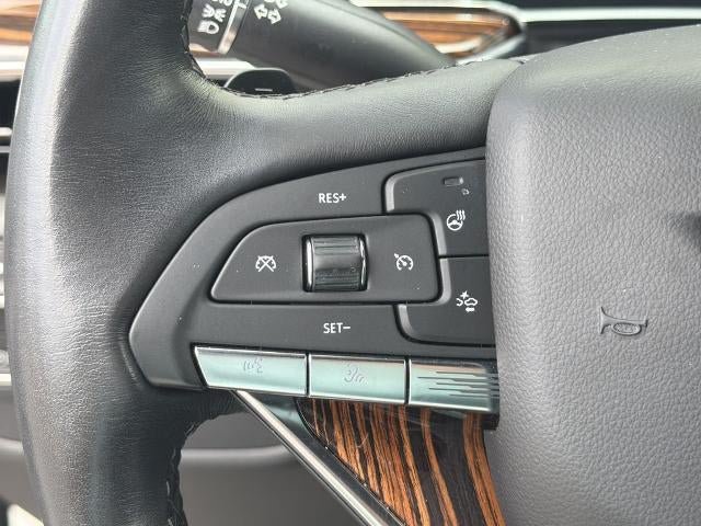 Certified 2023 Cadillac Escalade ESV Luxury w/ LPO, Illumination Package AWD/4WD image 27