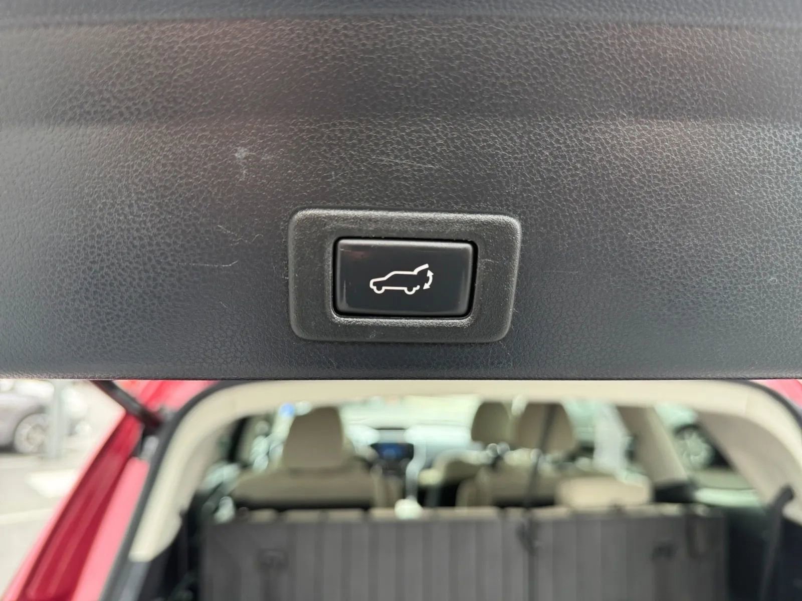 Used 2019 Subaru Ascent Premium w/ Popular Package #3 image 23