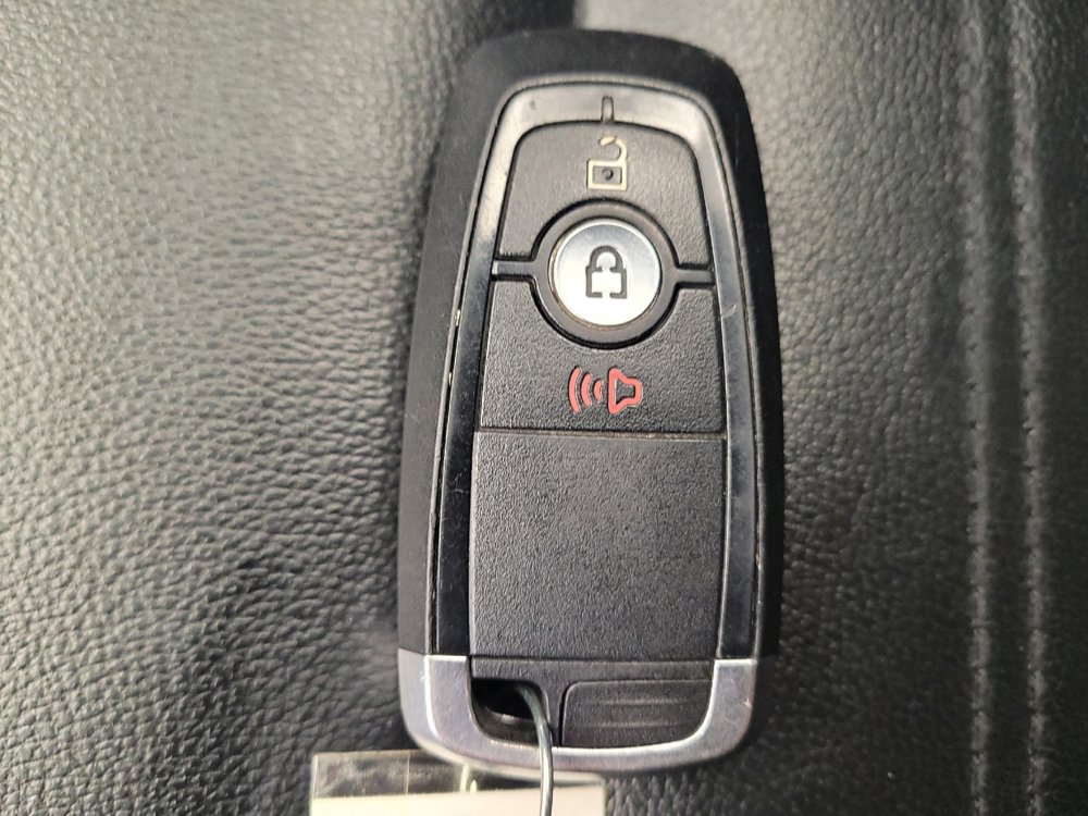 Used 2018 Ford EcoSport Titanium image 32