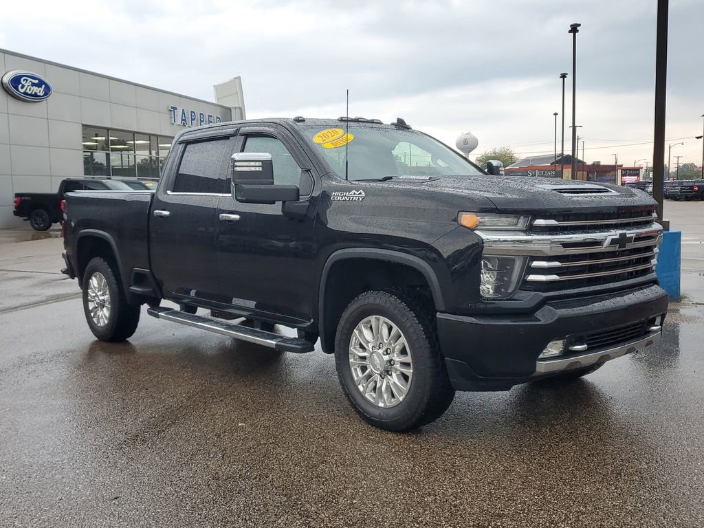 Used 2020 Chevrolet Silverado 2500 High Country w/ Technology Package AWD/4WD image 2