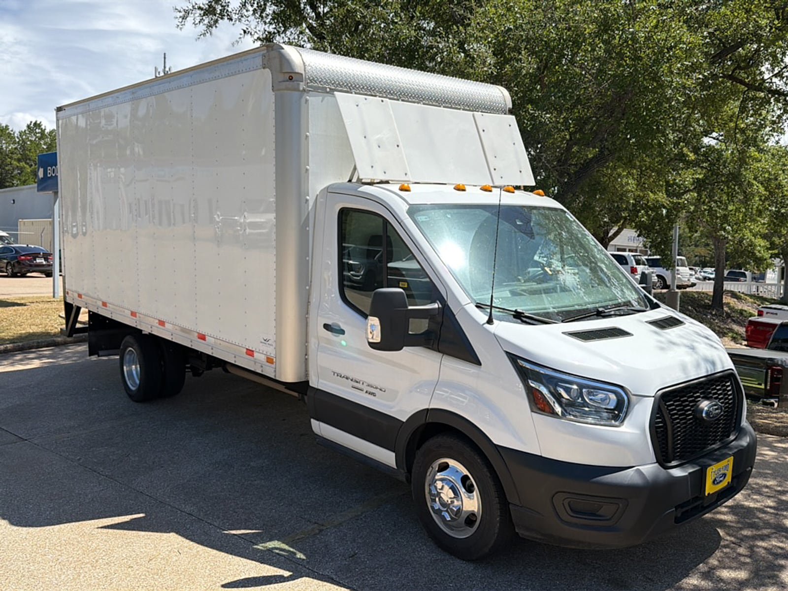Used 2023 Ford Transit 350 Low Roof DRW AWD w/ Ambulance Prep Package image 1