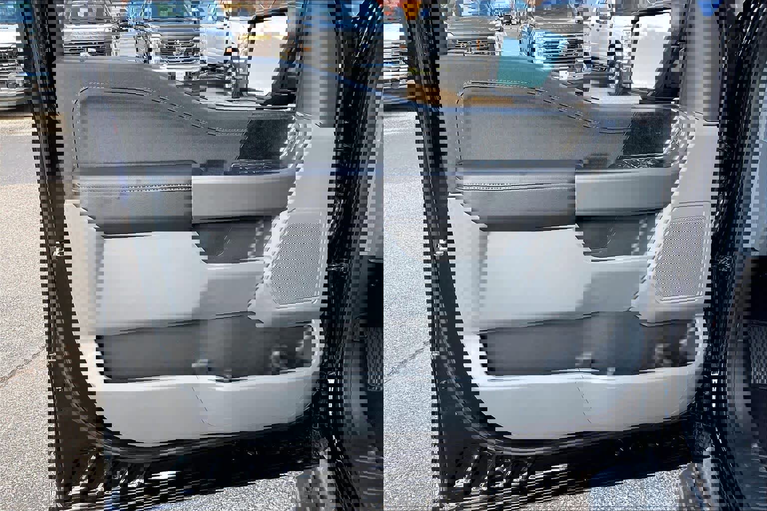 New 2025 Ford F150 Lightning XLT w/ Max Trailer Tow Package image 10