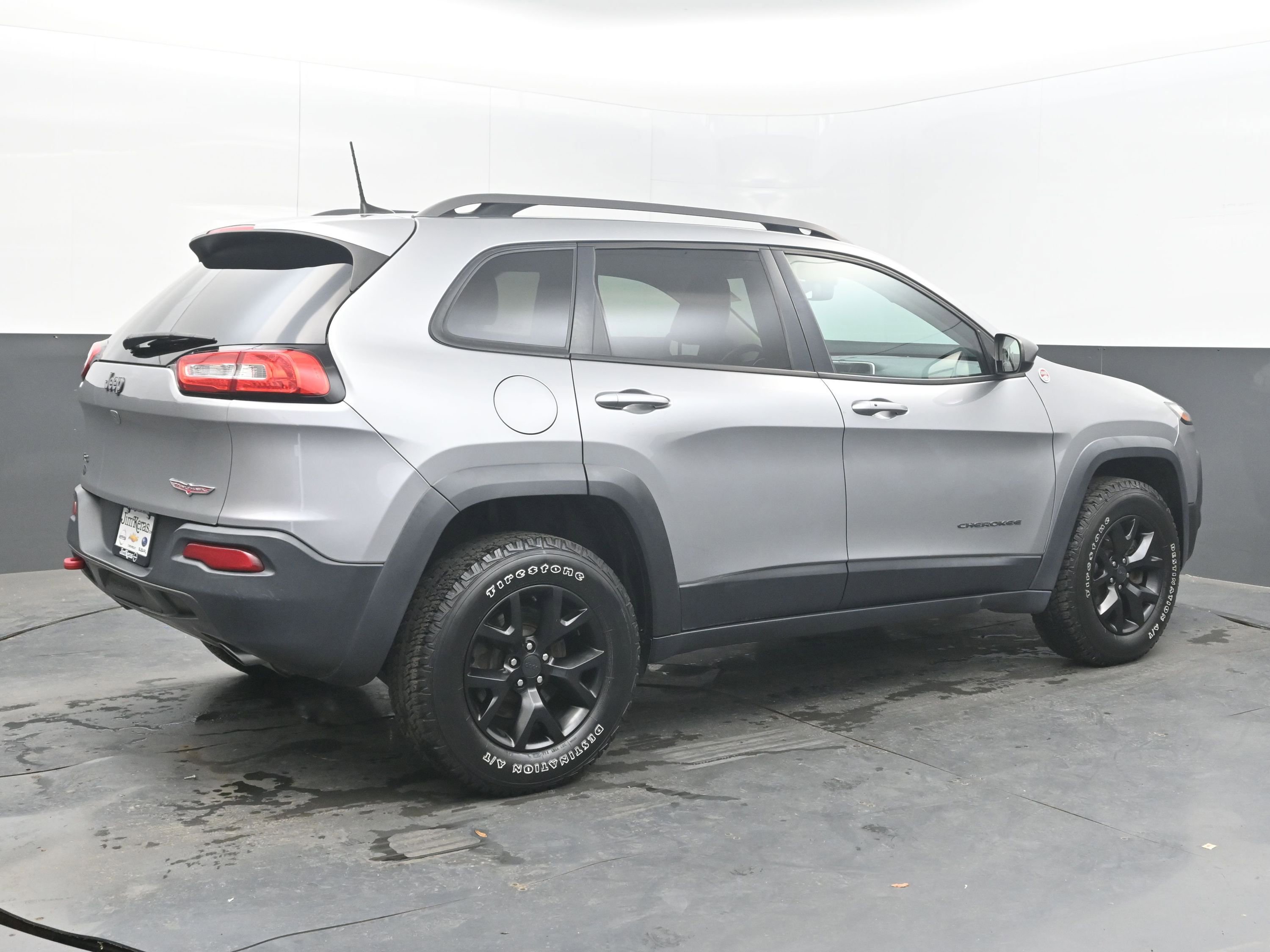 Used 2016 Jeep Cherokee Trailhawk w/ Comfort/Convenience Group AWD/4WD image 7