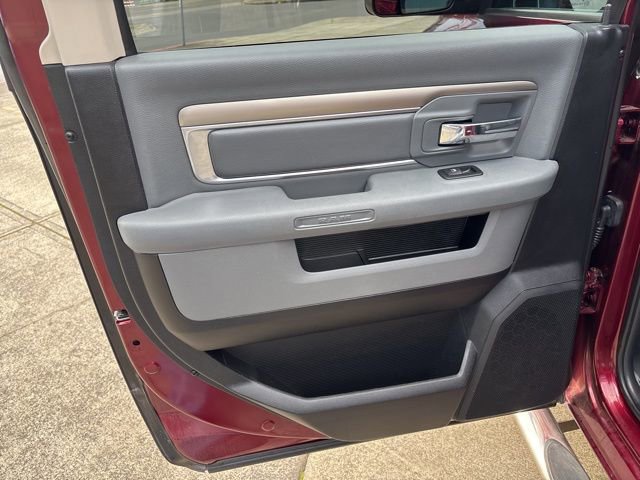 Used 2017 RAM 1500 Big Horn image 28