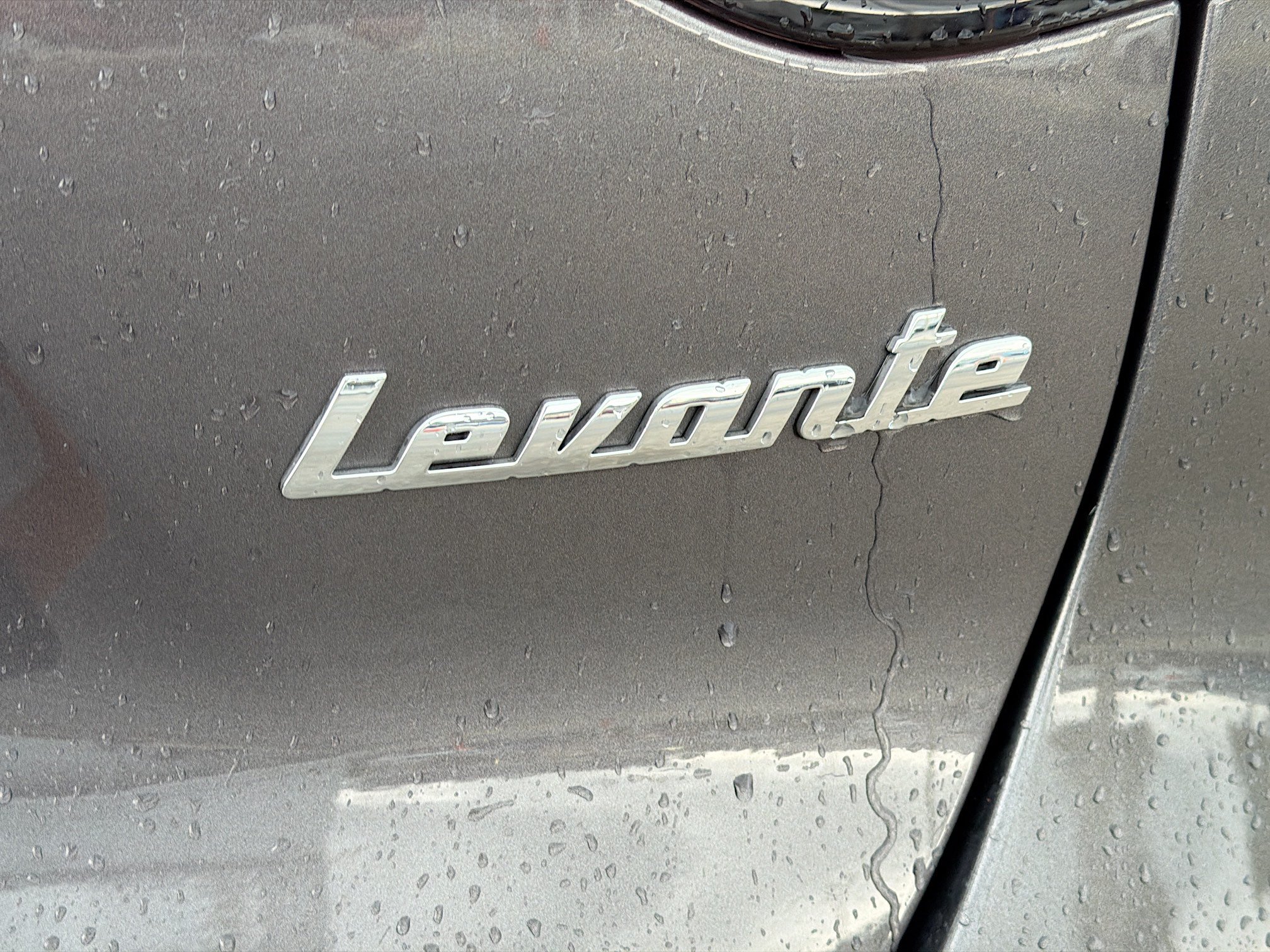 Certified 2023 Maserati Levante GT AWD/4WD image 11