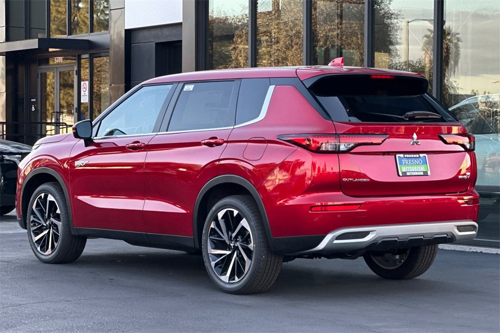 New 2025 Mitsubishi Outlander SE image 7