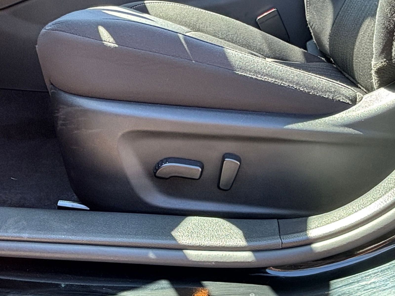 Used 2025 Nissan Altima 2.5 SV image 21