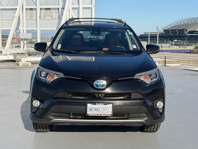 Used 2017 Toyota RAV4 Limited w/ Advanced Technology Package AWD/4WD image 8