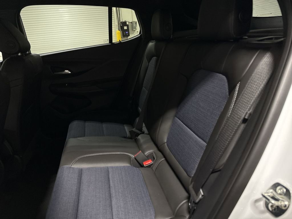 New 2026 Buick Envista Preferred image 22