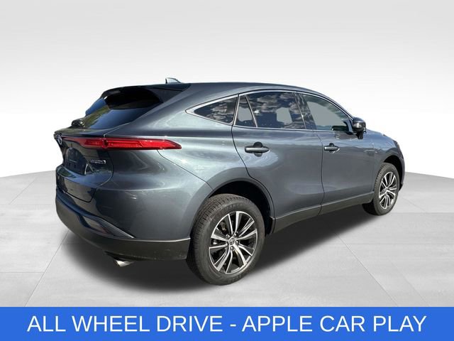 Used 2022 Toyota Venza LE AWD/4WD image 4
