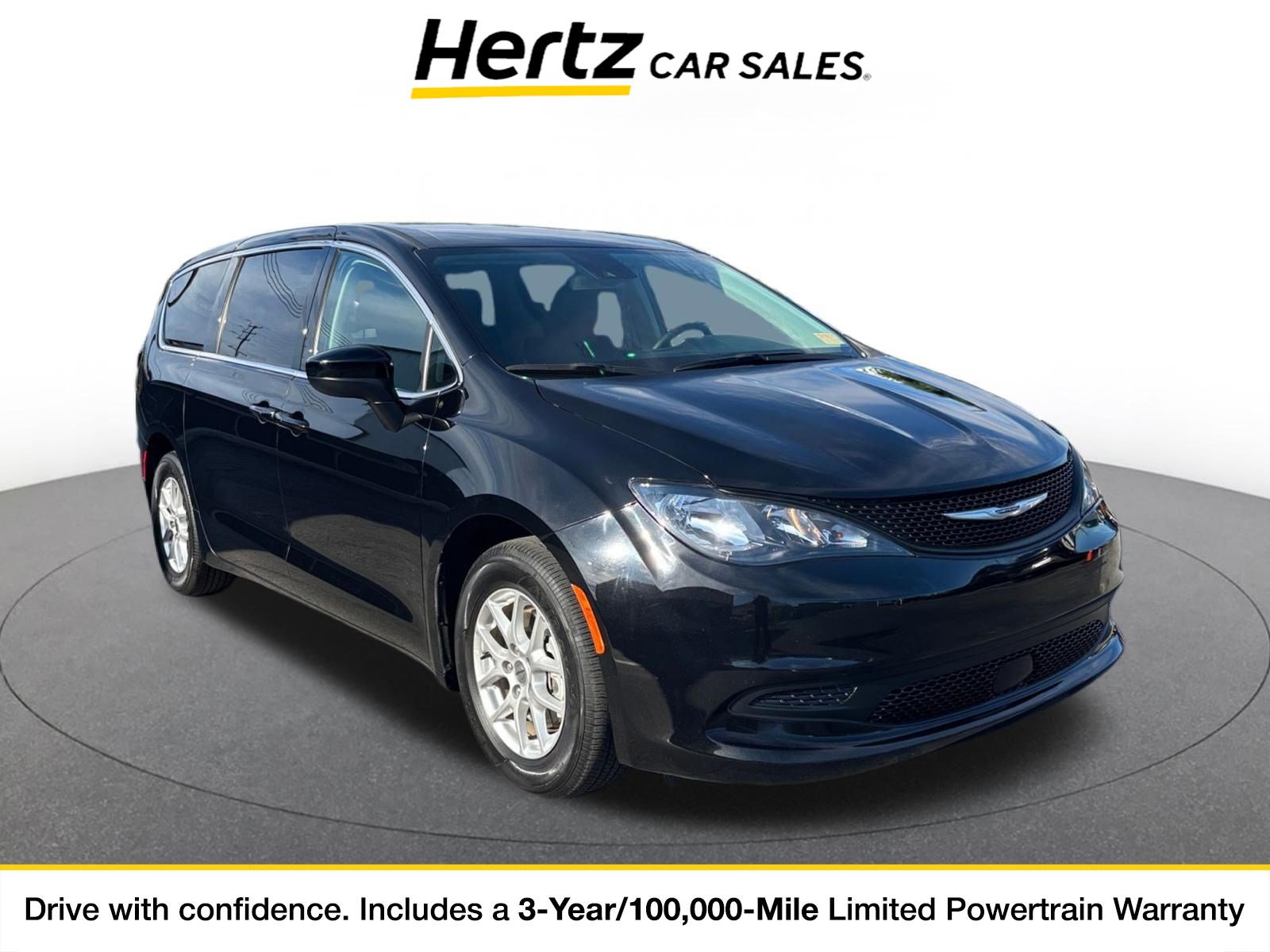 Used 2024 Chrysler Voyager LX FWD image 1