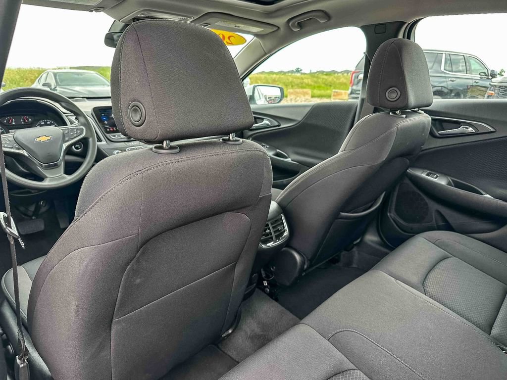 Used 2024 Chevrolet Malibu LT FWD image 17