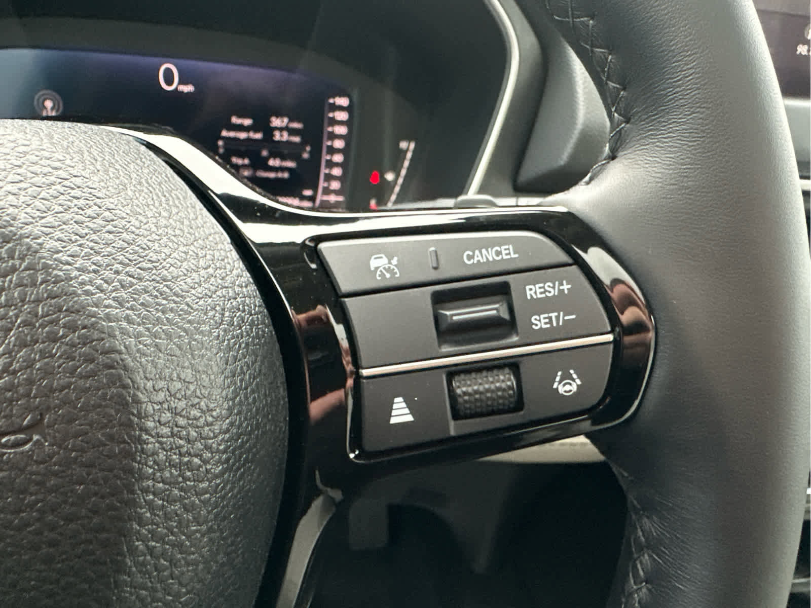 New 2026 Honda Pilot Touring image 30