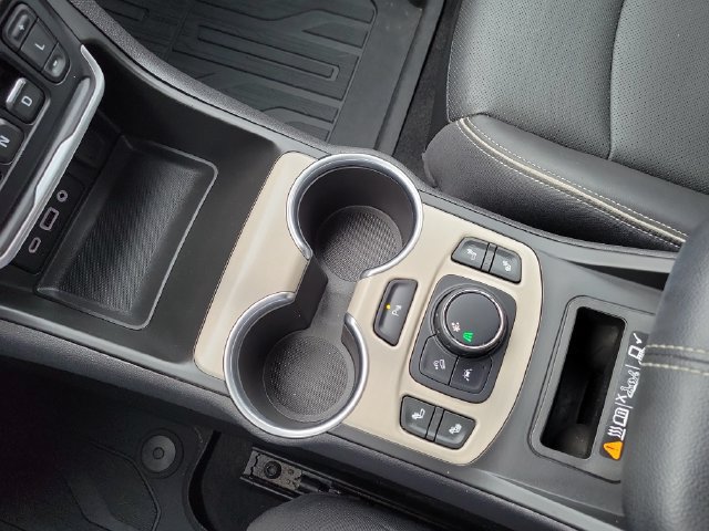 Used 2020 GMC Terrain Denali w/ LPO, Floor Liner Package FWD image 17