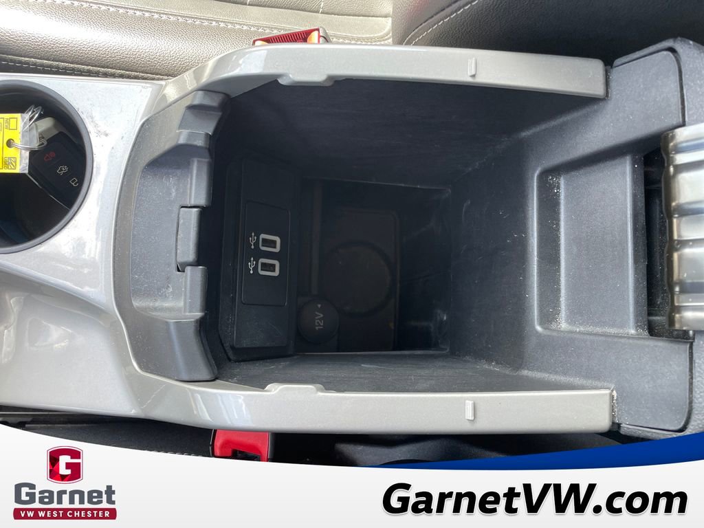 Used 2016 Ford C-MAX Energi SEL w/ Equipment Group 302A image 18