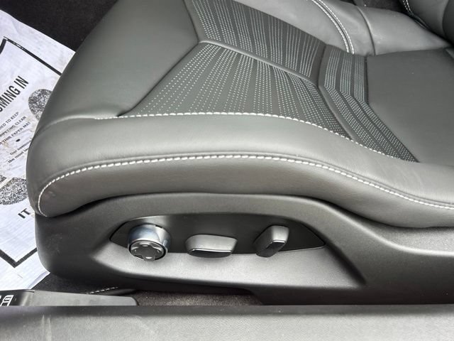 New 2026 Chevrolet Corvette Z06 w/ Stealth Interior Trim Package RWD image 16