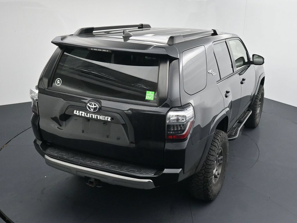 Used 2019 Toyota 4Runner TRD Off-Road AWD/4WD image 15
