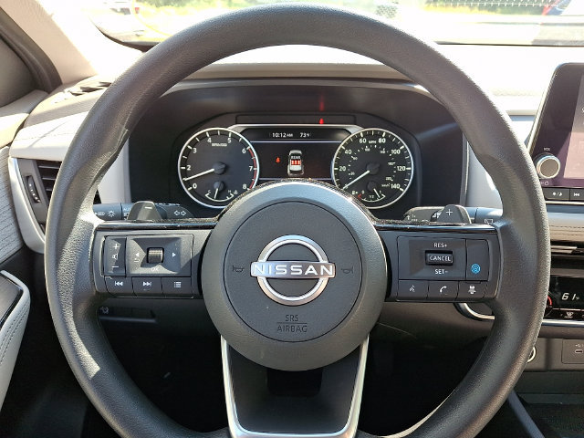 Used 2023 Nissan Rogue SV AWD/4WD image 19