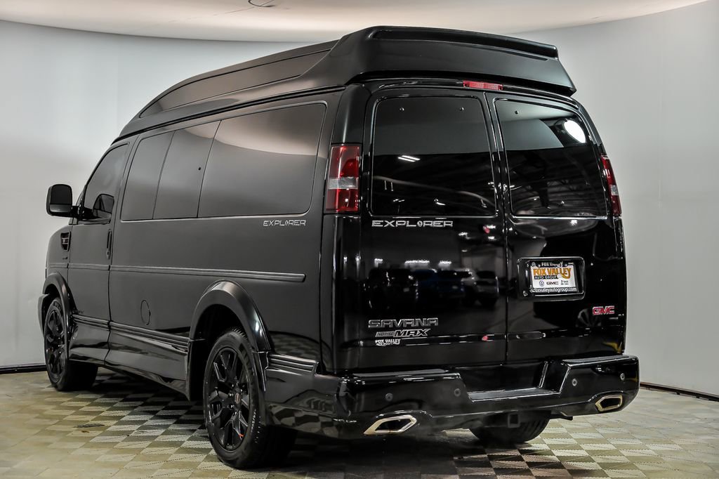 Used 2023 GMC Savana 2500 RWD image 6