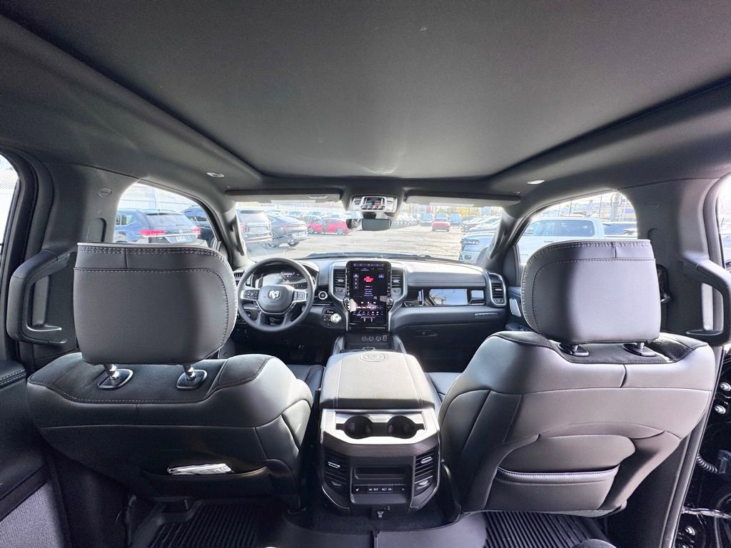 New 2026 RAM 1500 Laramie AWD/4WD image 23