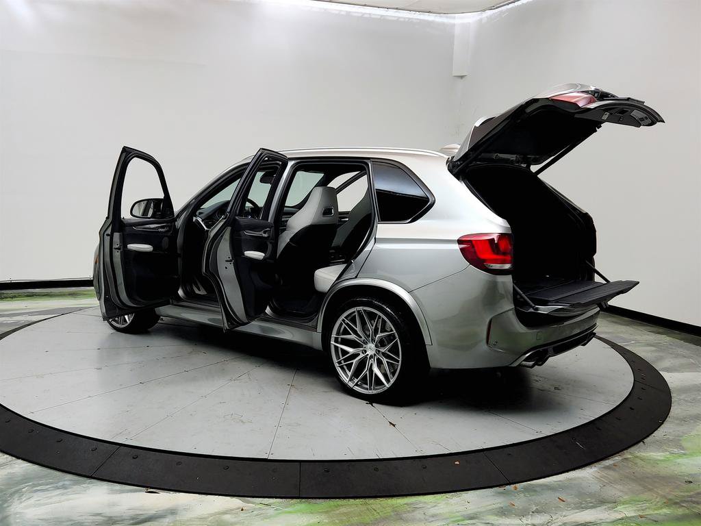 Used 2017 BMW X5 M AWD/4WD image 11