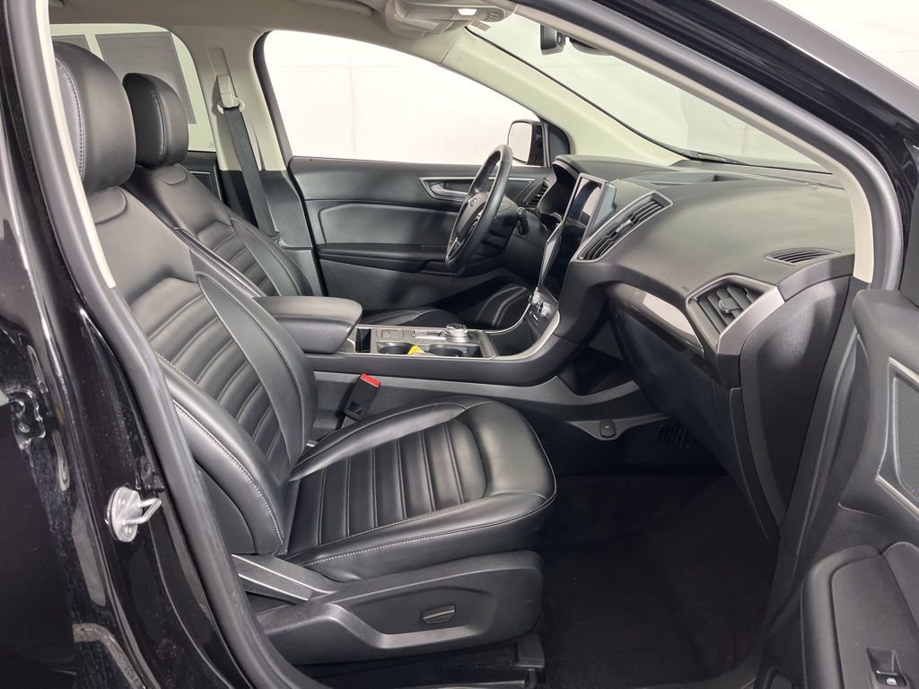 Used 2024 Ford Edge SEL AWD/4WD image 8