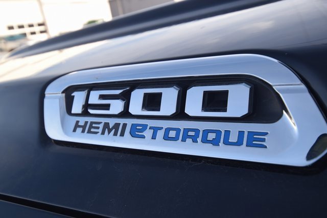 Used 2022 RAM 1500 Big Horn image 2