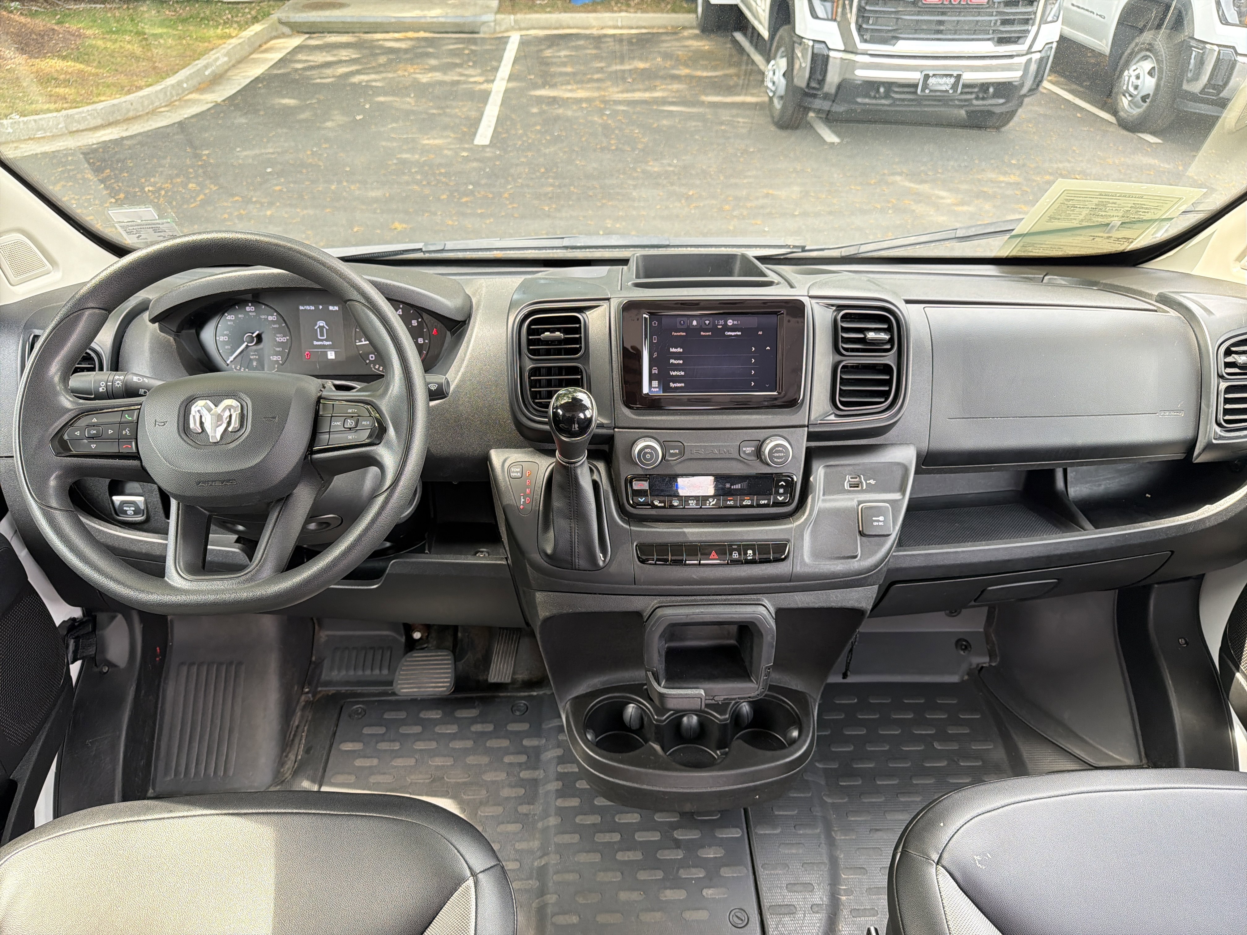 Used 2023 RAM ProMaster 2500 image 28