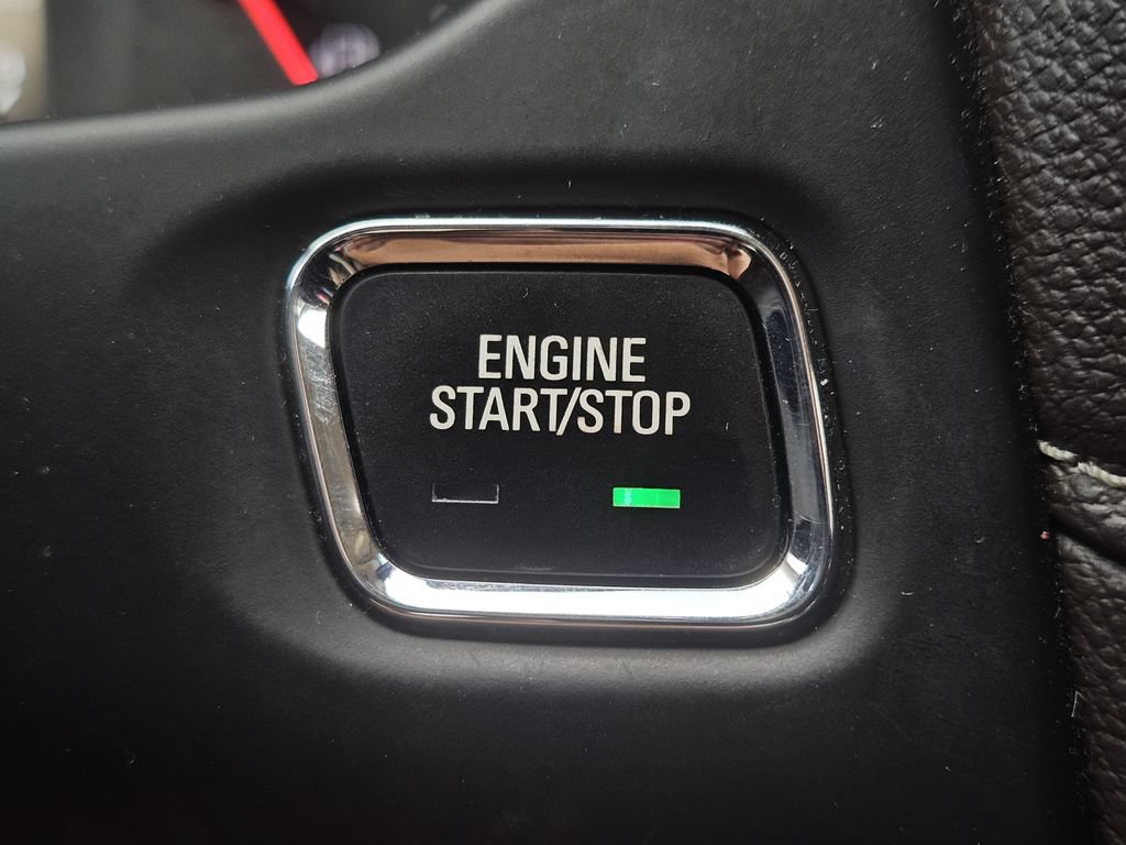 Used 2019 GMC Acadia Denali w/ Technology Package AWD/4WD image 25