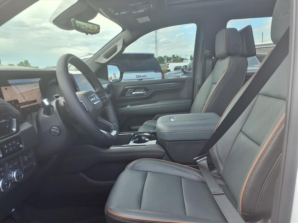 New 2026 GMC Yukon AT4 w/ AT4 Premium Plus Package image 13