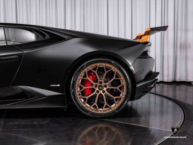 Used 2015 Lamborghini Huracan LP 610-4 AWD/4WD image 9