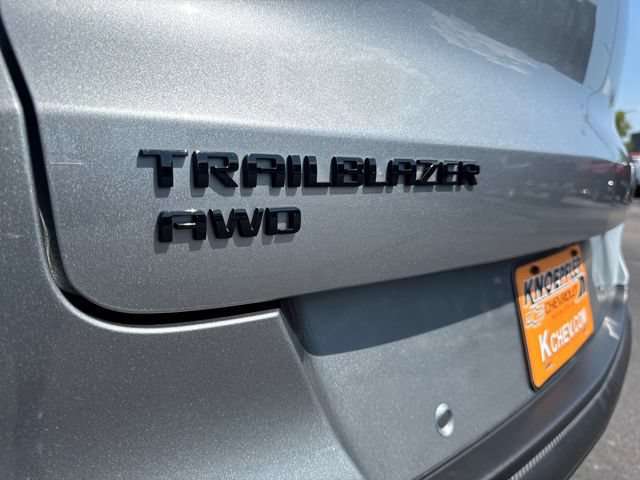 Used 2023 Chevrolet TrailBlazer RS w/ Sun and Liftgate Package AWD/4WD image 33
