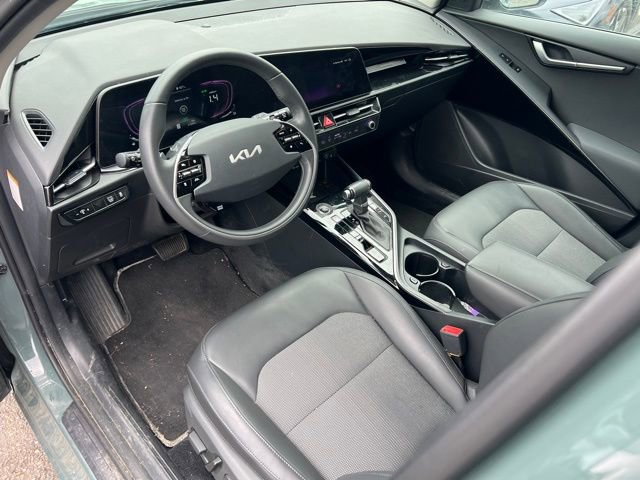 Certified 2023 Kia Niro EX FWD image 13