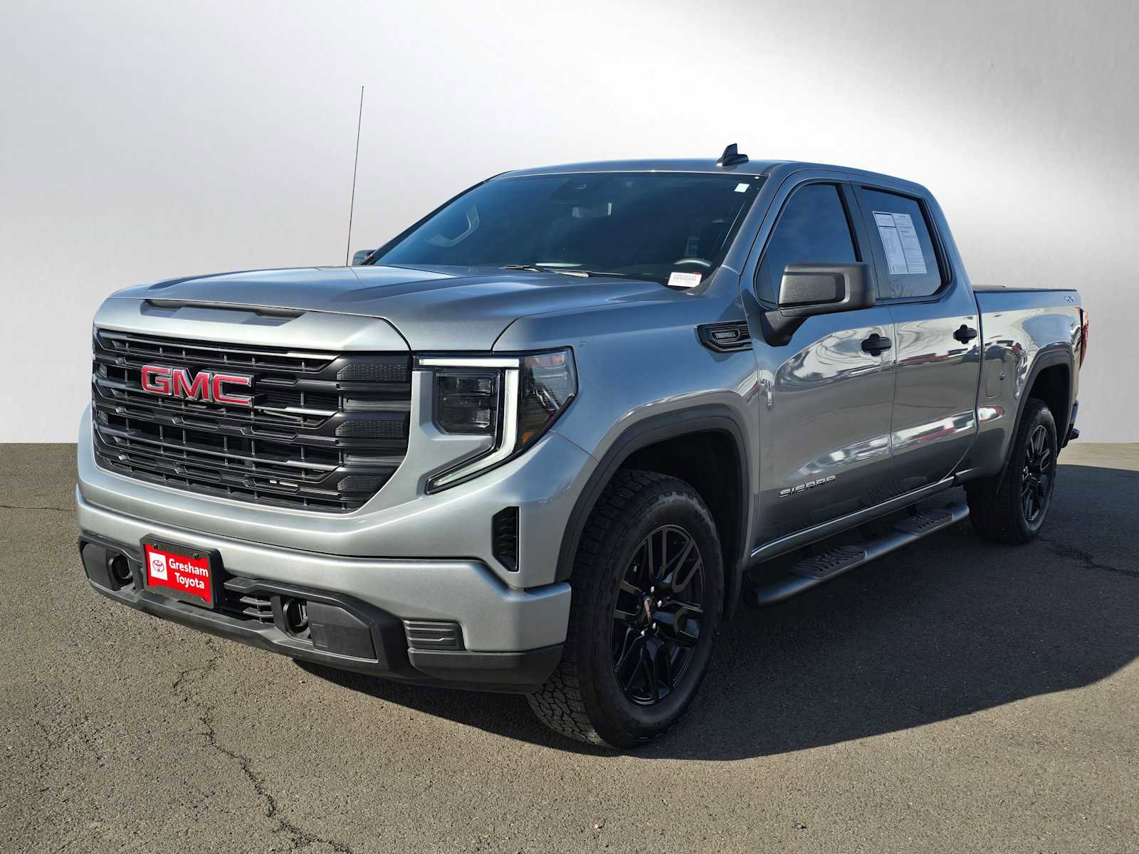 Used 2025 GMC Sierra 1500 Pro w/ Graphite Edition image 8