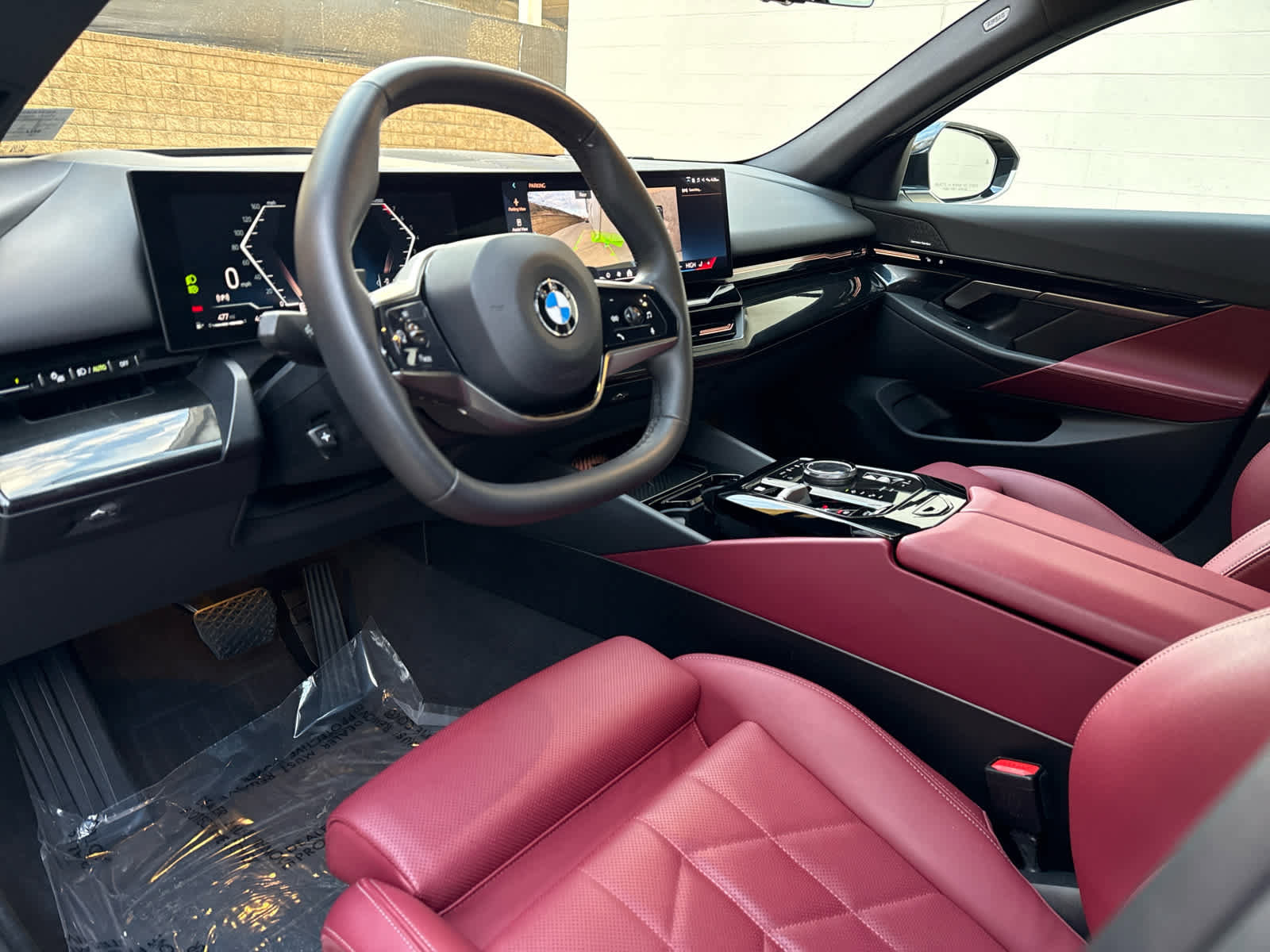 Certified 2024 BMW 530i xDrive w/ Premium Package image 11