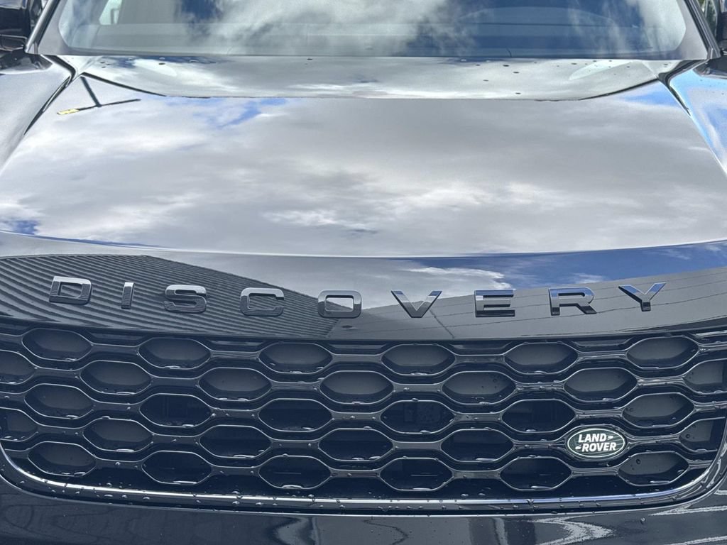 New 2026 Land Rover Discovery Dynamic SE AWD/4WD image 11
