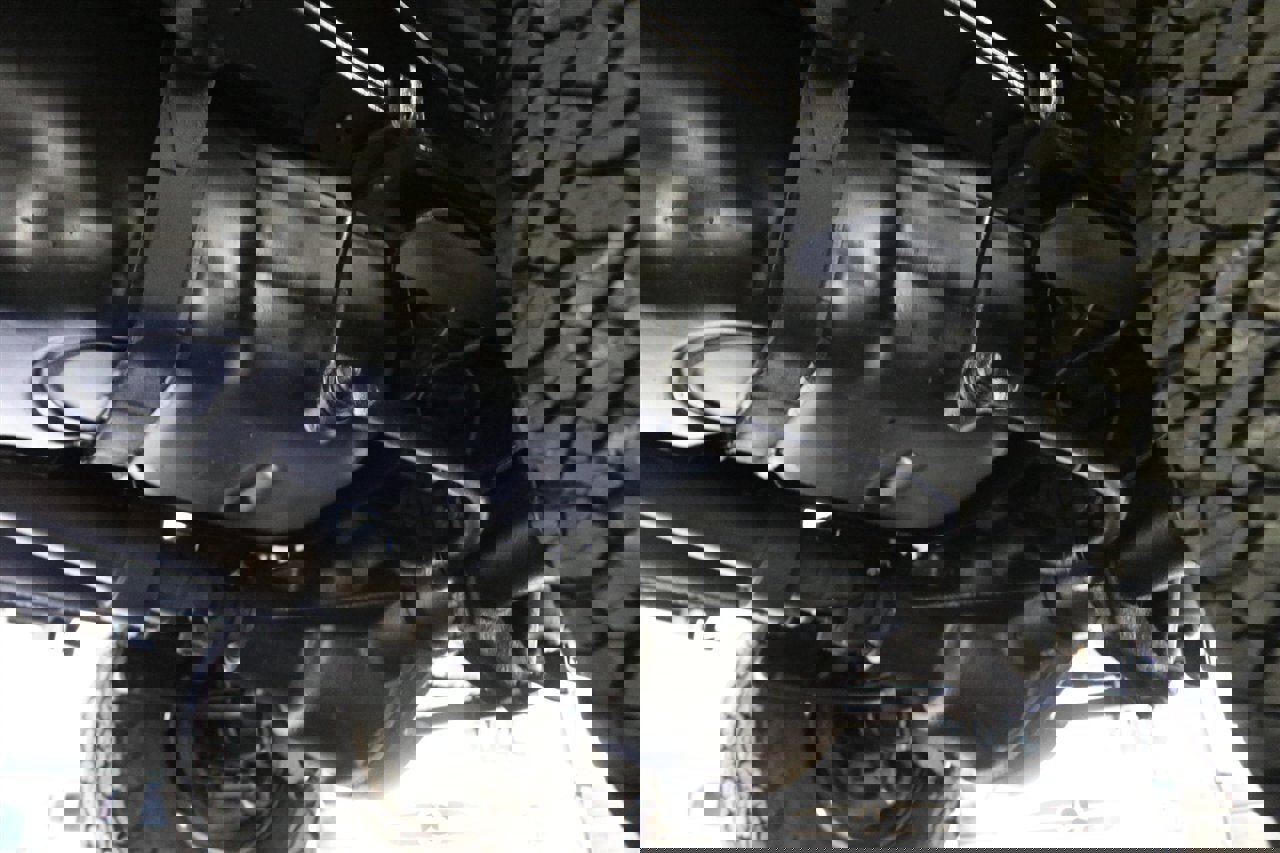 Used 2000 Ford F350 XLT image 28