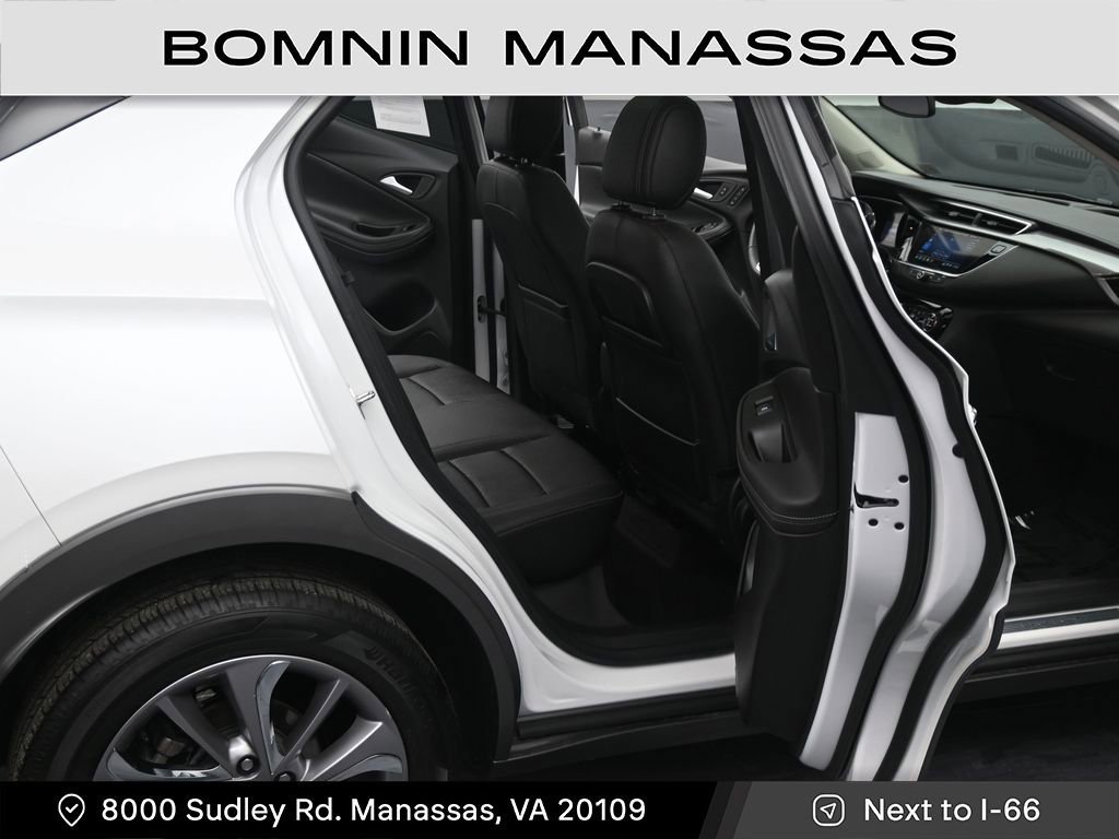 Used 2023 Buick Encore GX Essence w/ Experience Buick Package image 10