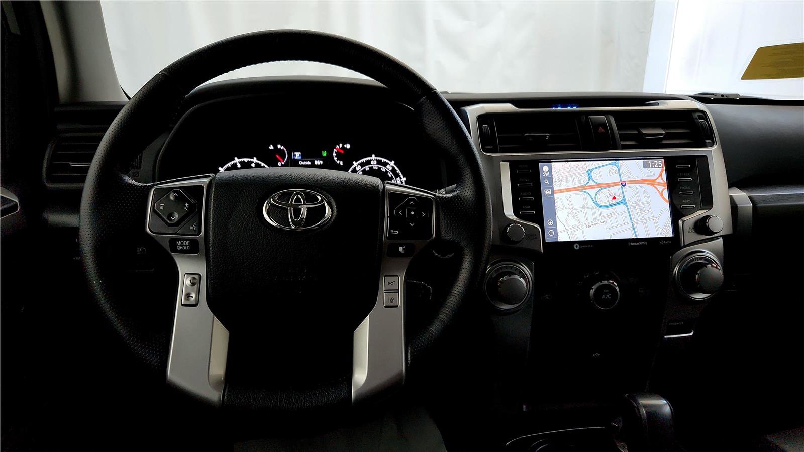 Certified 2023 Toyota 4Runner SR5 Premium w/ Moonroof Package AWD/4WD image 27
