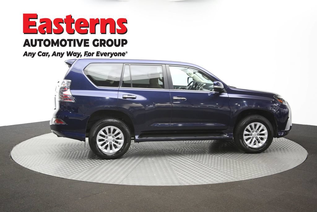 Used 2021 Lexus GX 460 w/ Accessory Package AWD/4WD image 49